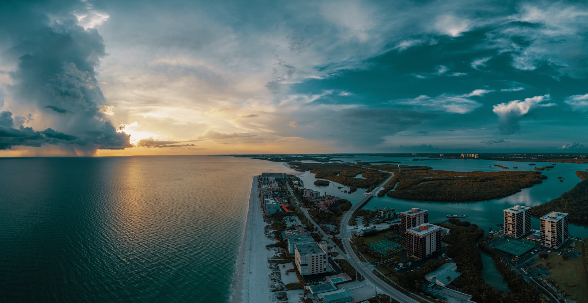 Sustainable (municipal) waste management in urban coastal city